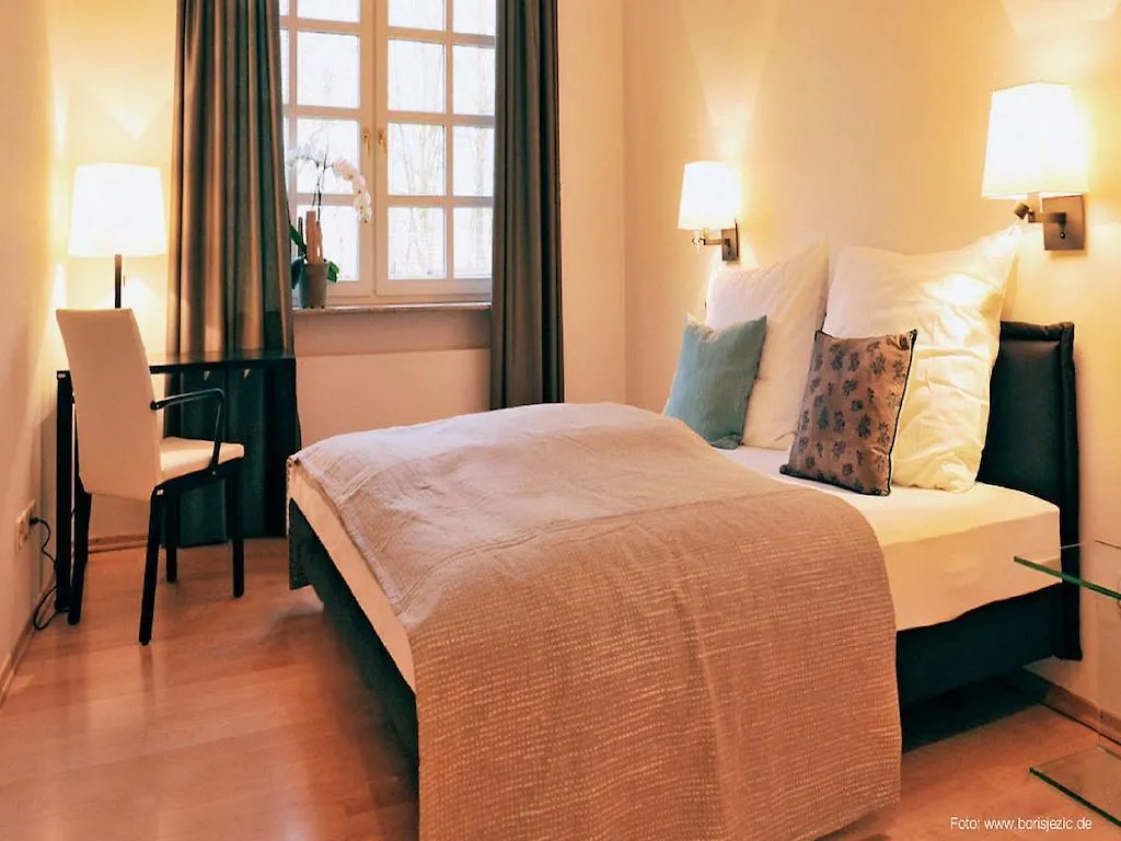 ****  Hotel Rca Villa Residenz Stuttgart Almanya